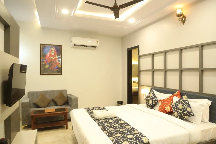 1 Bedroom Deluxe Suite