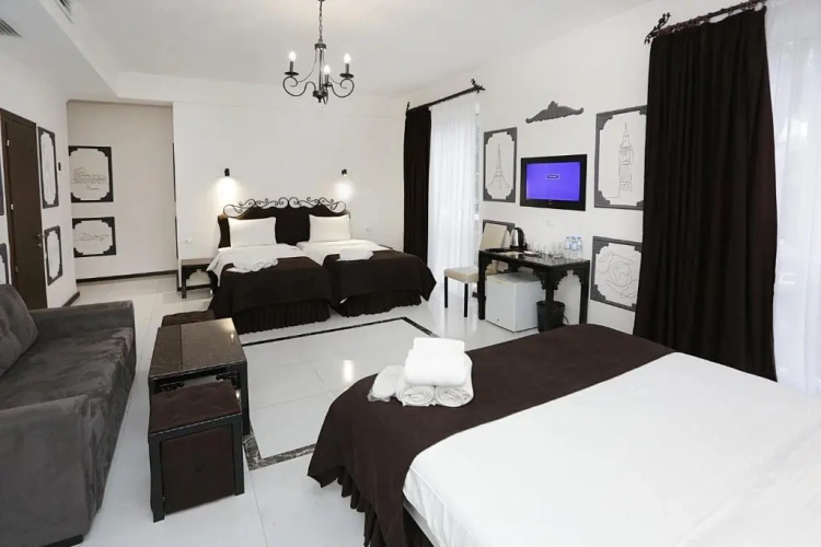 Family Suite with city view