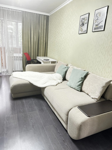 Фотография номера квартиры Квартира 2х комнатная ТРЦ Мега