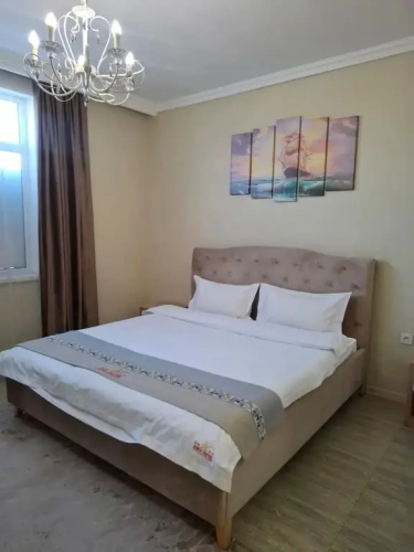 Aura Hotel