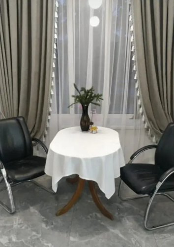 Aura Hotel