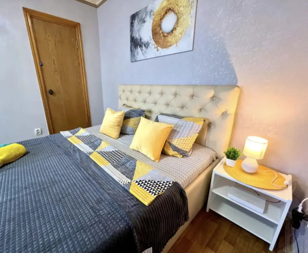 Фотография номера квартиры Квартира 2х комнатная на Николая Чумичова 34