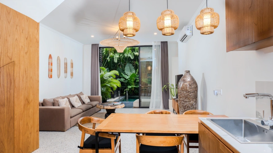 2 Bedrooms Suite with balcony and with pool view