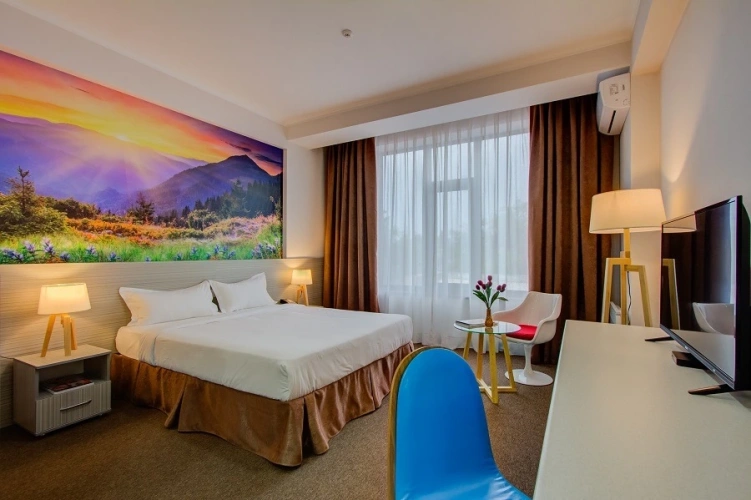 Standard Double room with view
