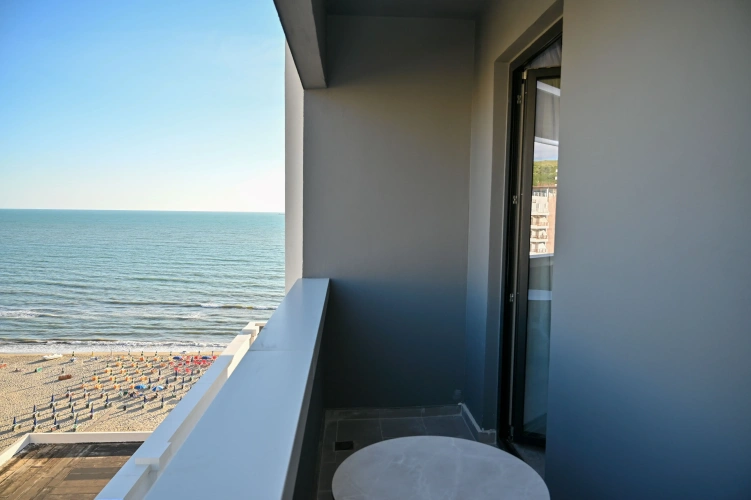 Superior Double room with balcony and with sea view