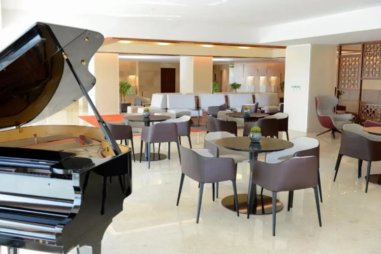 Crowne Plaza Muscat by IHG Hotel