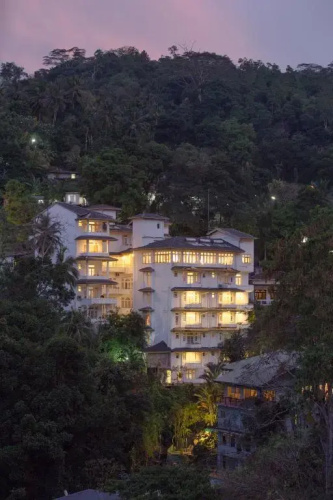 Hotel Oak Ray Serene Garden - Kandy