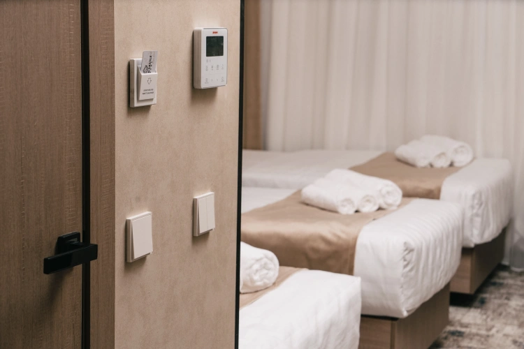 Standard Triple room