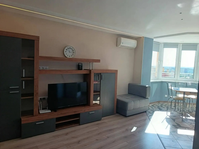 V Novom ZHK V Tsentre Bresta Flat