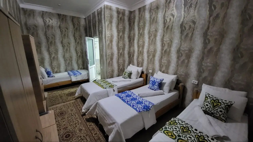 Alisher Hotel
