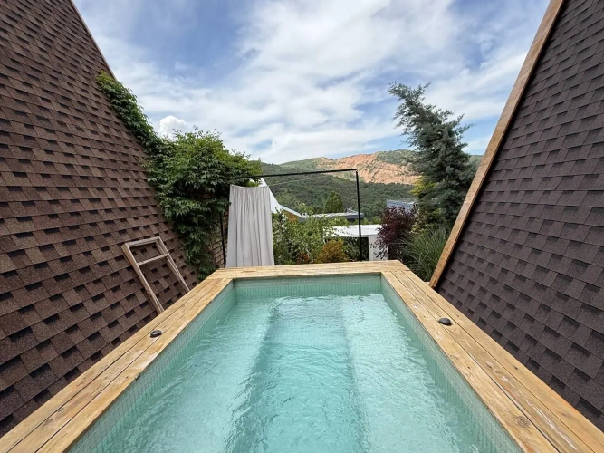 2 Bedrooms Chalet with balcony