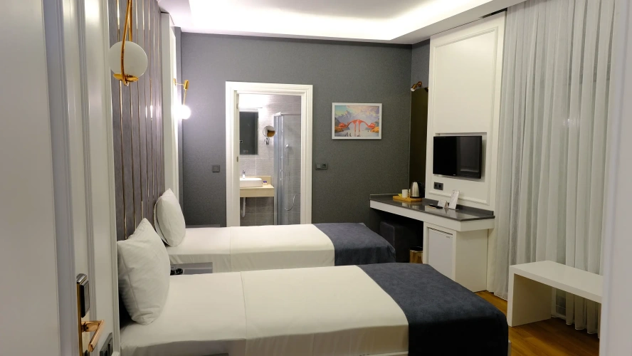 Economy (no window) Double room