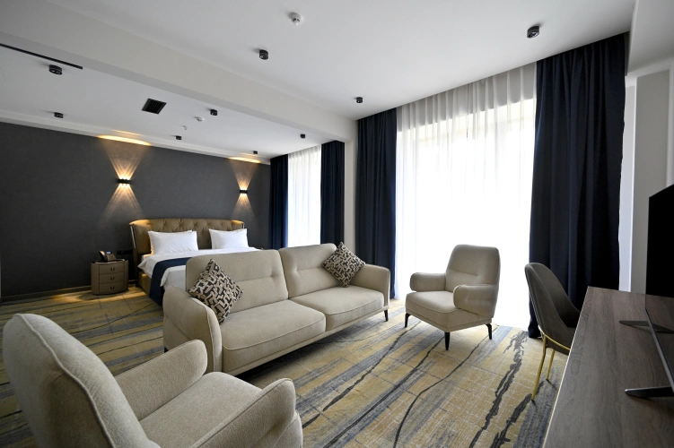 Deluxe Double room with balcony and with mountain view