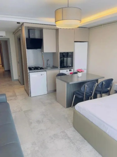 3 Bedrooms Apartment