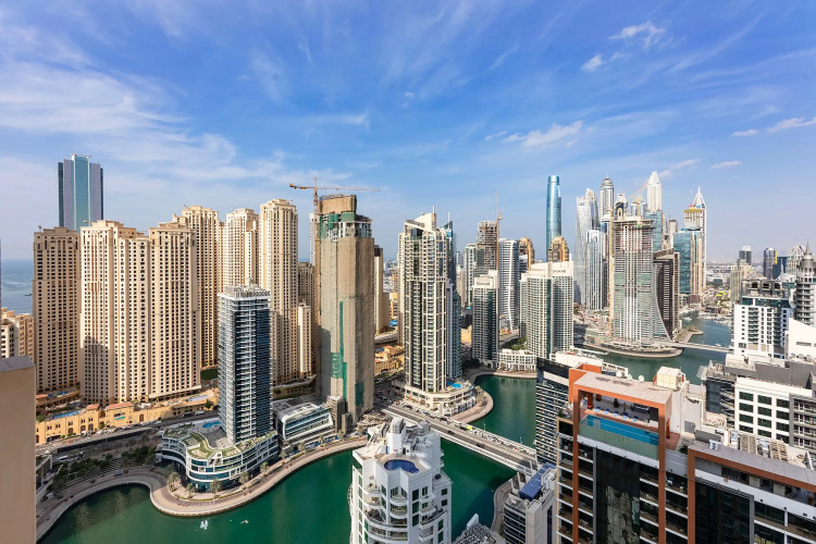 Marriott 1BR with Dubai Marina View Apartments