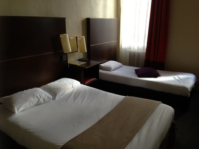Standard Triple room with view