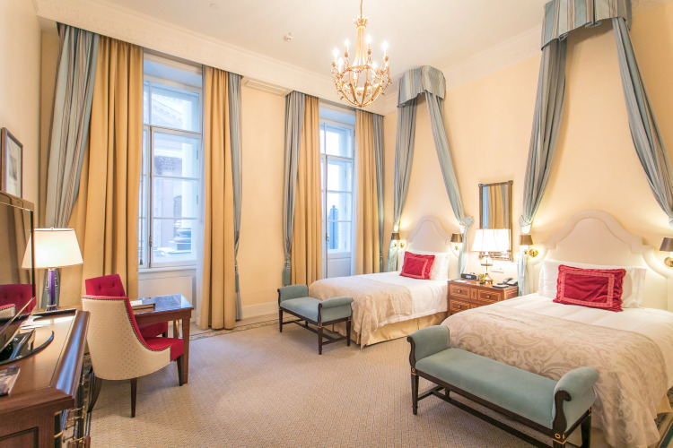 Фотография номера гостиницы Отель Four Seasons Lion Palace