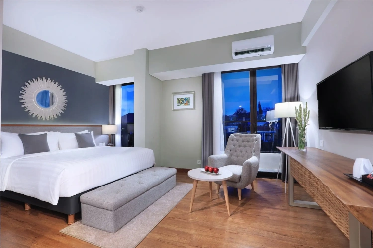 Deluxe Double room with balcony and with view