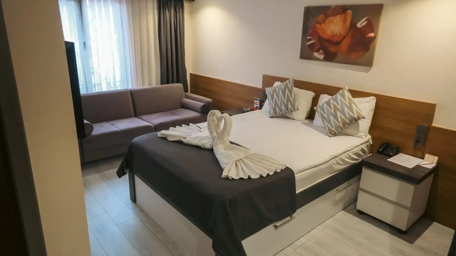 Devin Hotel