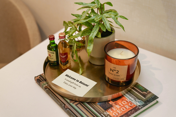 Alliance Oval Apartments