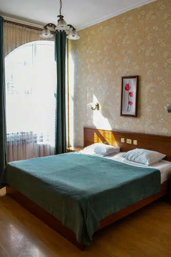 Фотография номера гостиницы Кадгарон