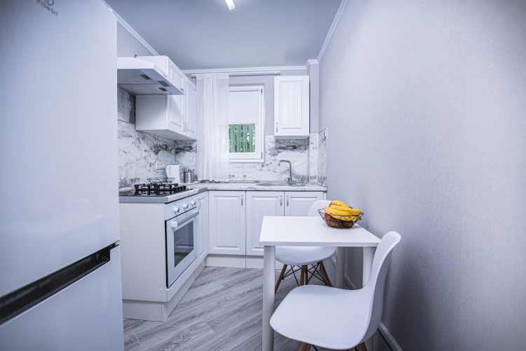 2 rooms Quadruple Apartment with view