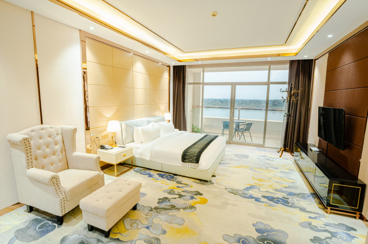 Executive Suite with view