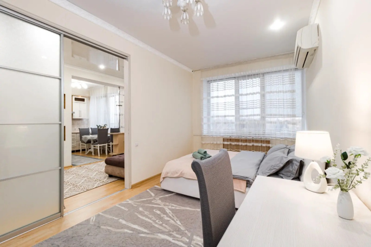 Vozle Naberezhnoy Flat