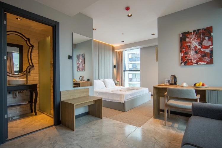 Double Corner Suite