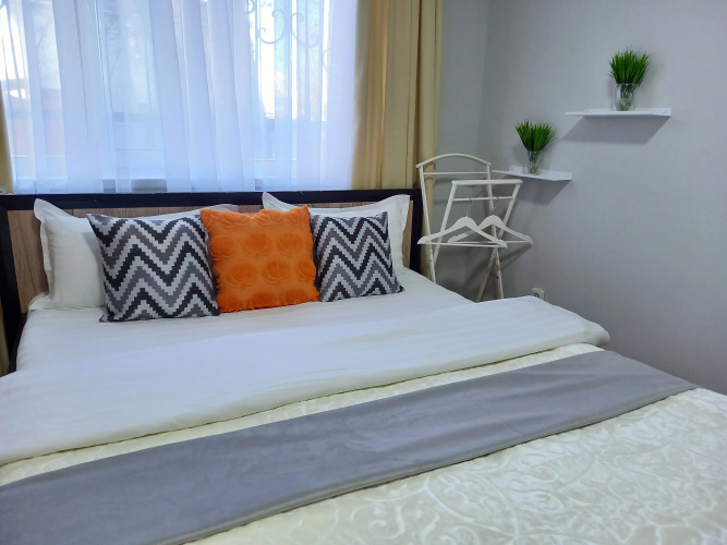 Zvyozdnoye Trio Flat