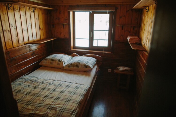 Фотография номера базы отдыха Дебаркадер базы отдыха Мастер