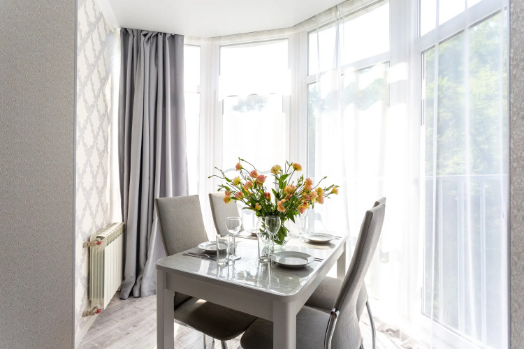 Фотография номера квартиры Апартаменты Дом у Дендрария Red Apartments Азалия