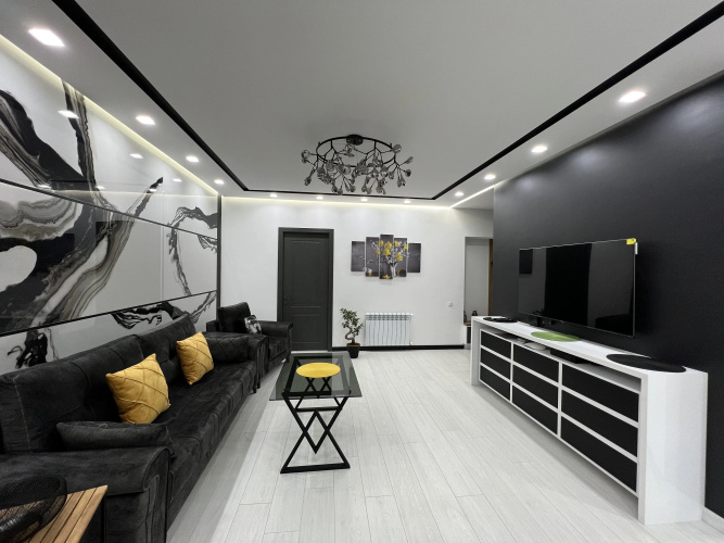 S Sovremennym Remontom ZA444 Flat