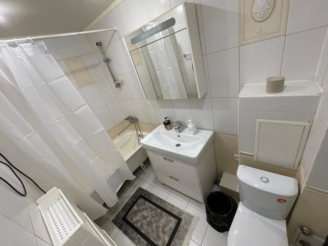 Uyutnaya Trekhkomnatnaya V Tsenre Goroda Flat