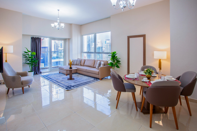 Royal Regency Suites photo 7