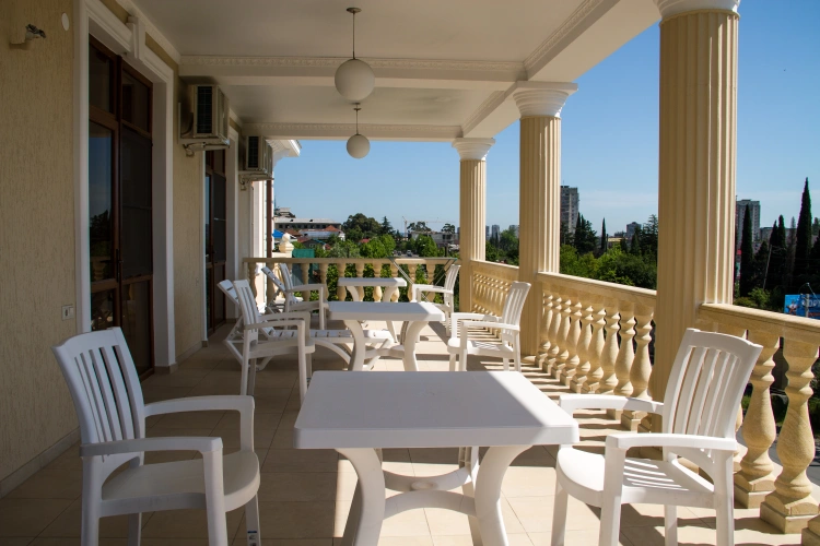 Standard Twin room with view