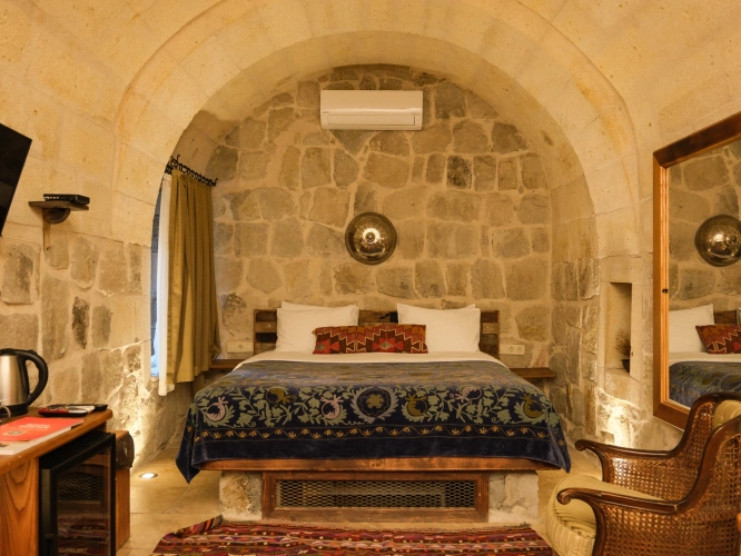 Superior Cave 101 Double room