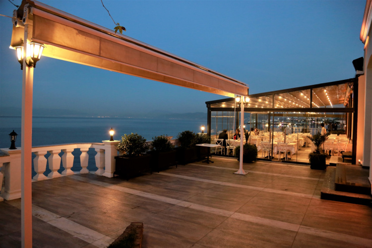 Montania Special Class Hotel
