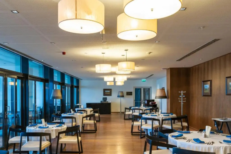 Hotel Zirve