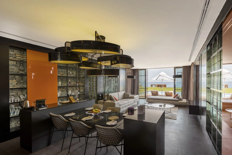 3 Bedrooms Royal Beach Villa