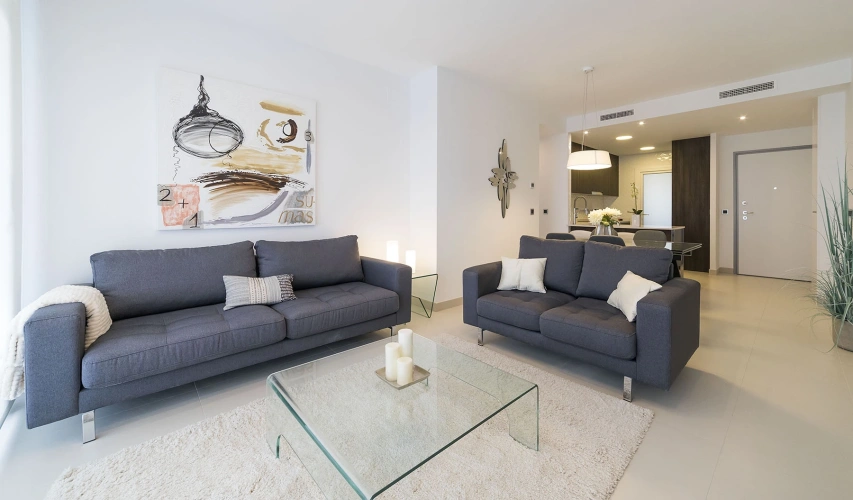 2 Bedrooms Quadruple Apartment with balcony