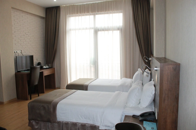 Superior Twin room with balcony