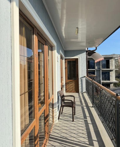 Globus Guest house