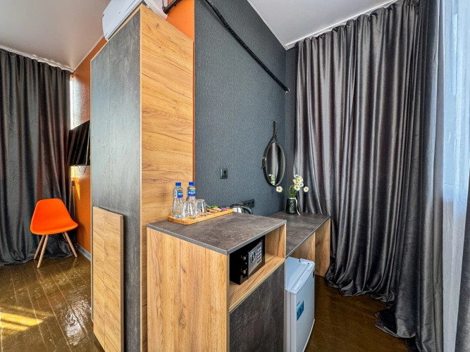 2 rooms Suite with balcony and with sea side view