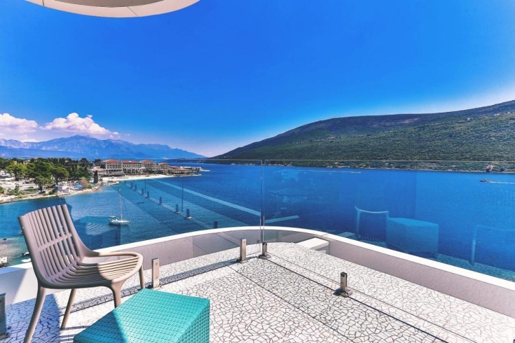 Carine Hotel Kumbor photo 15