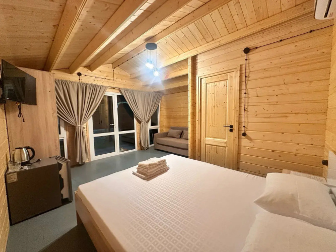 Aqua Resort Guest House