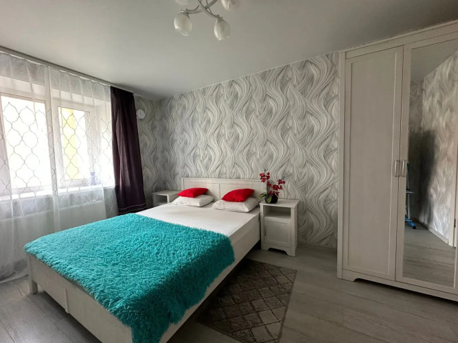 Фотография номера квартиры Апартаменты Евро 3-х Комнатные Апартаменты на Шереметьевской 10к5