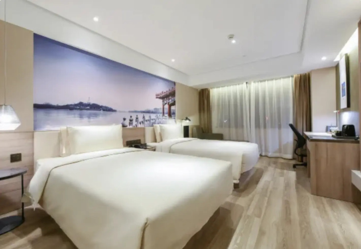 Premium Twin room