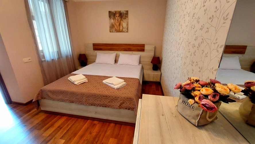 2 Bedrooms Quadruple Apartment with view