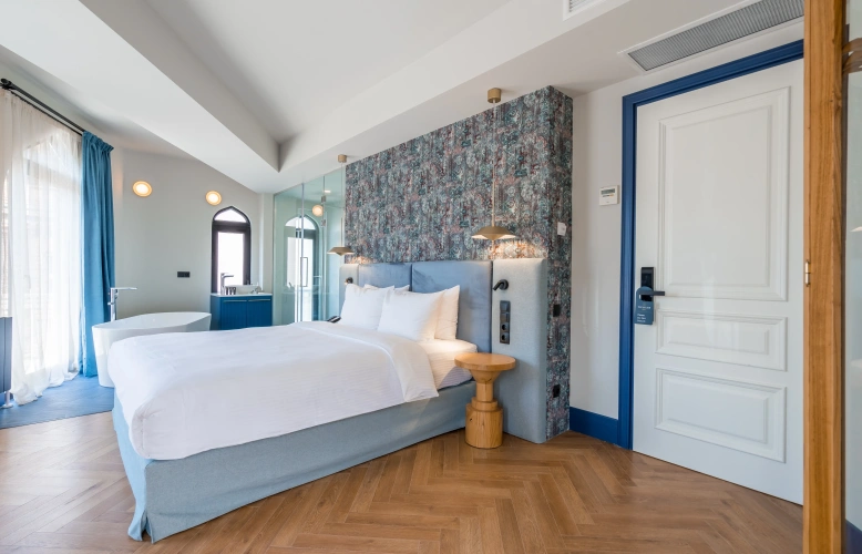 Double Junior Suite with balcony and with view